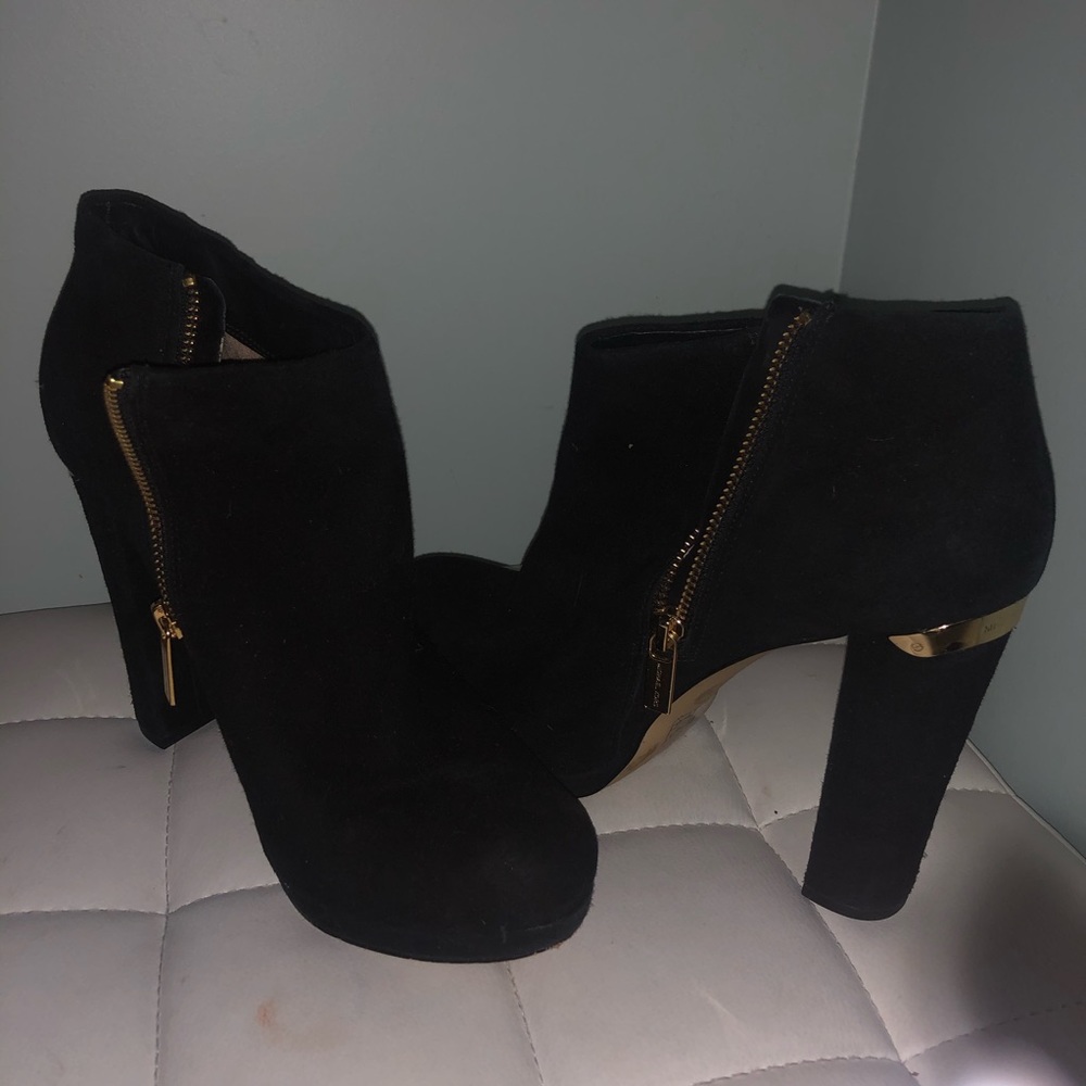 Michael Kors Bootie heels